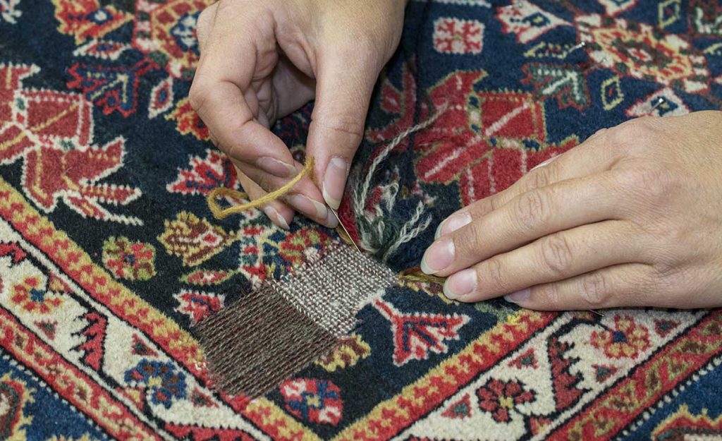 رفوگری شرق